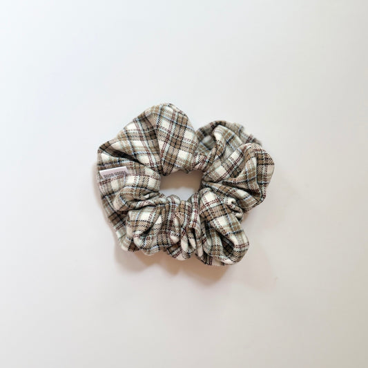 Crisp Scrunchie
